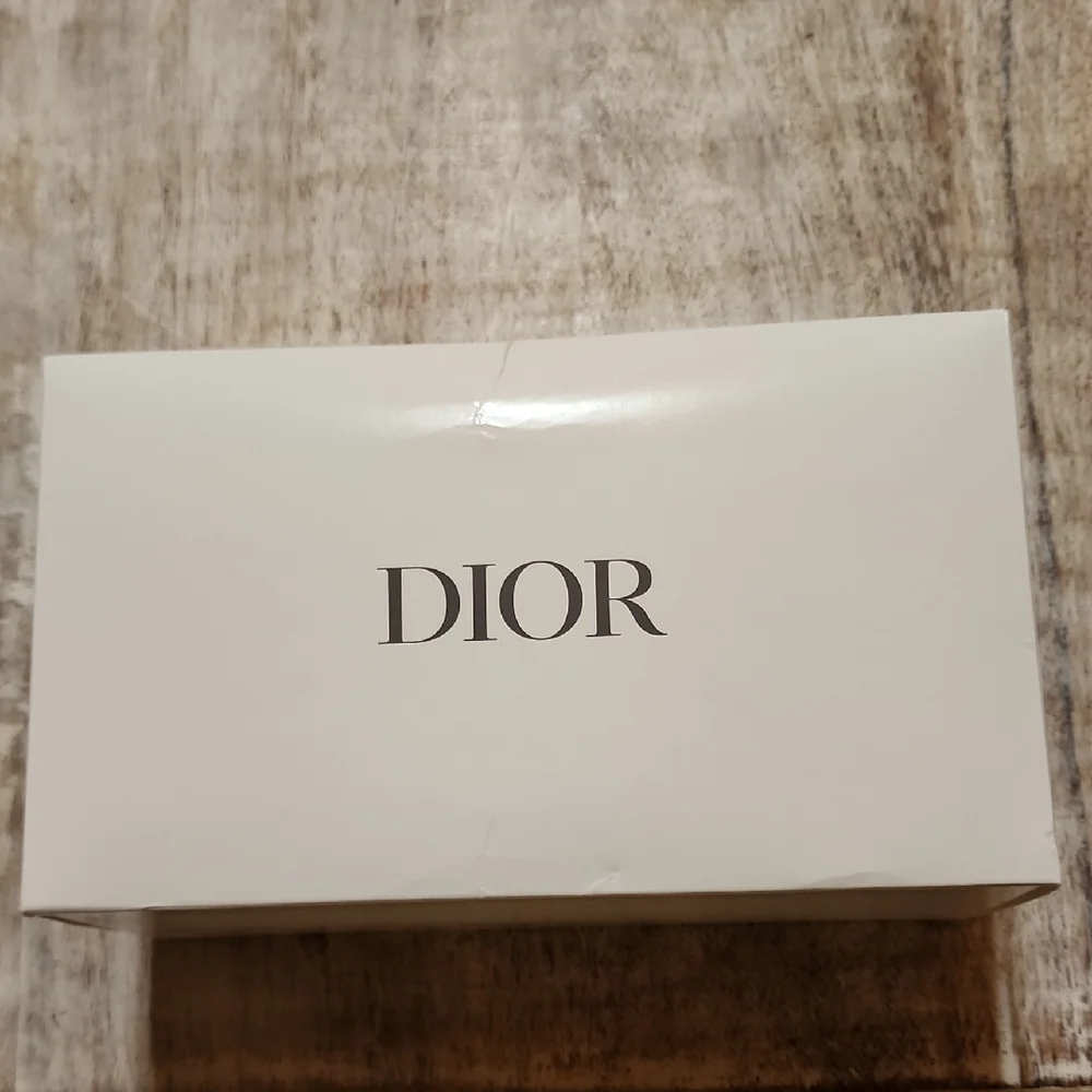 Dior chic black